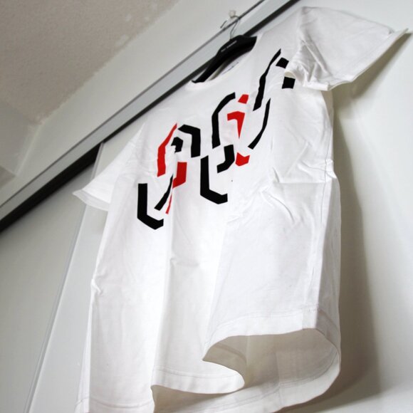 BNWT AW18 JUNYA WATANABE BLACK AND RED PRINT TSHIRT S - Picture 6 of 15